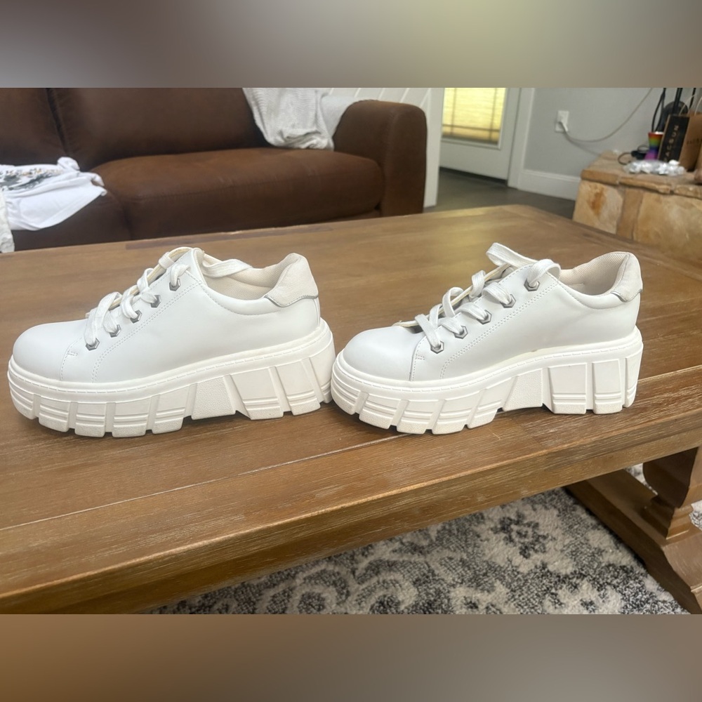 Stradivarius White Platform Sneakers - image 4